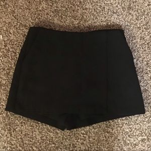 Forever 21 Black Skort